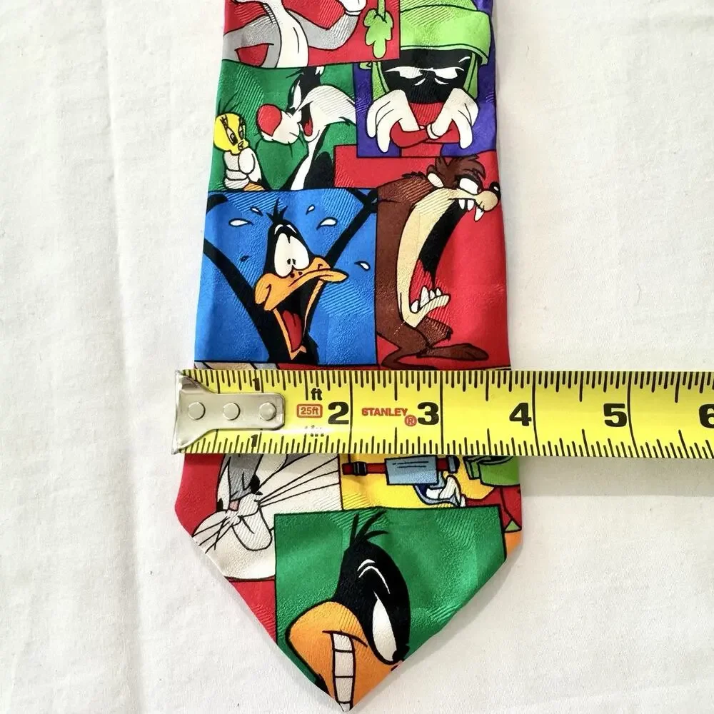 Vintage 1997 Looney Tunes Mania Silk Tie Bugs Daffy Taz Marvin Sylvester Tweety
